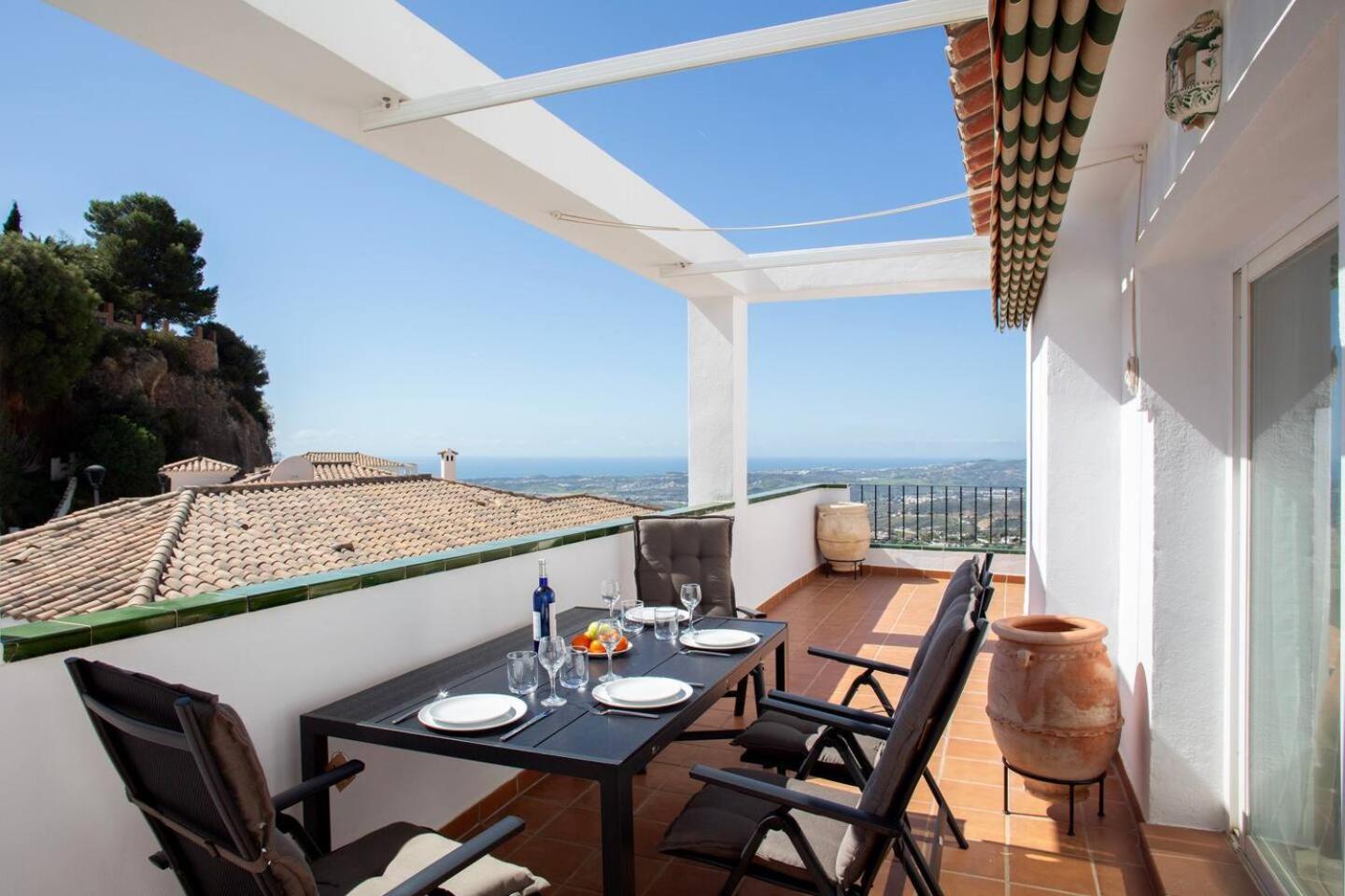 Apartment Sea View Penthouse In Historic Pueblo *